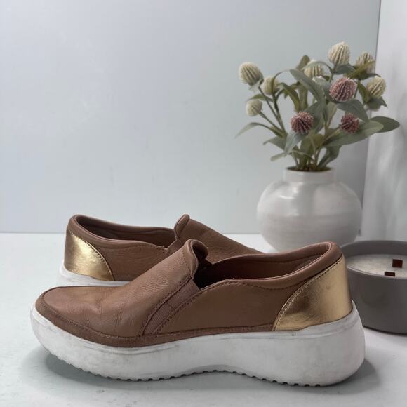 Vionic Kearny Platform Leather Slip-On Sneaker Loafer Tan Women 9M - Picture 6 of 9